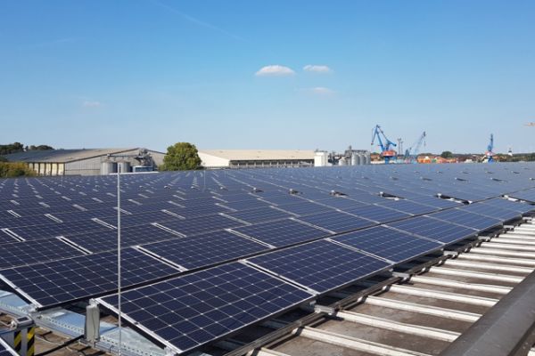 Repowering PV–Anlage auf einer Industriehalle im Landkreis Meißen